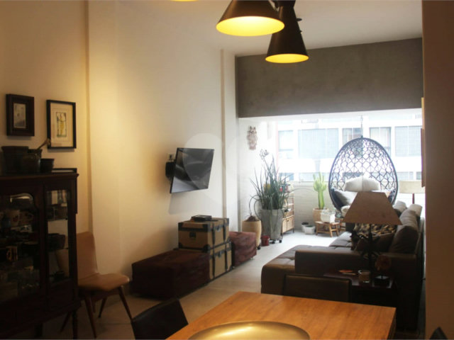 Apartamento à venda com 2 quartos em Bela Vista, São Paulo, SP
