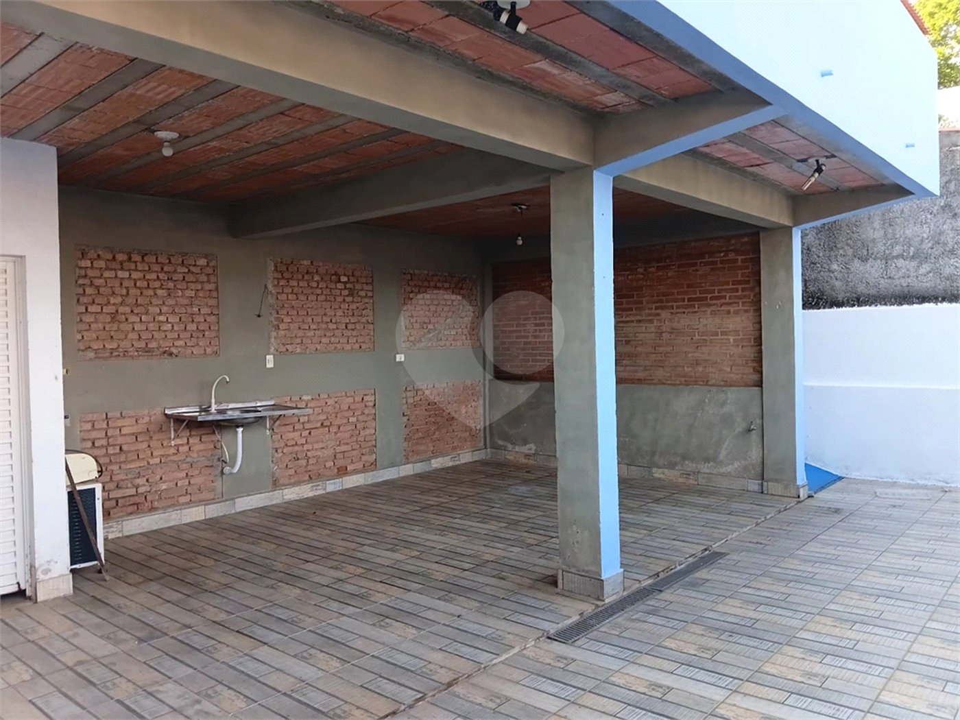 Casa à venda com 3 suítes em Vila Mike, São Roque, SP
