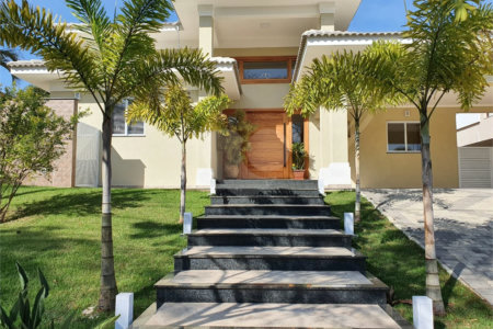 Casa à venda com 3 suítes no condomínio Porto Atibaia, Atibaia - SP