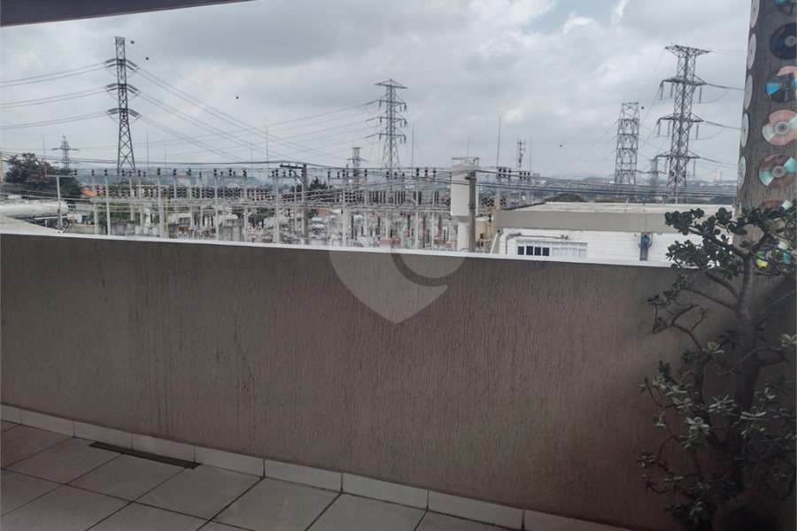 Sobrado à venda com 3 quartos, sendo 1 suíte,  em Vila Medeiros, São Paulo, SP