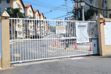 Apartamento à venda ou para alugar com 2 quartos em Paciência, Rio de Janeiro, RJ