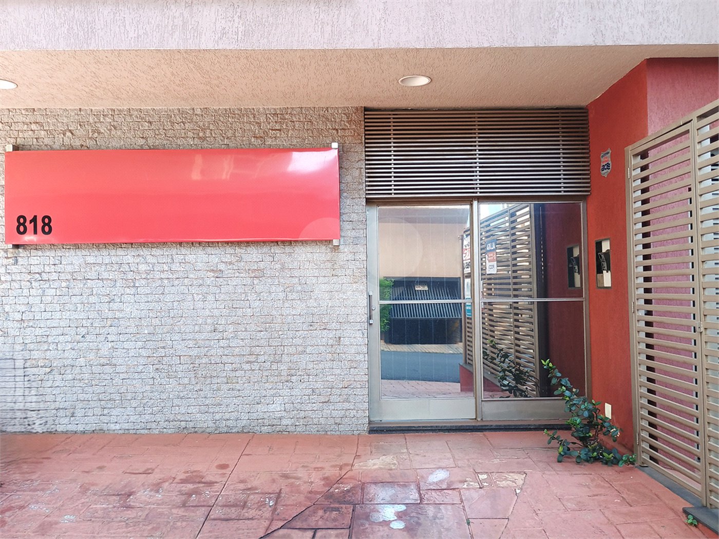 Casa para alugar com 1 quarto, sendo 2 suítes, no Centro, Ribeirão Preto, SP