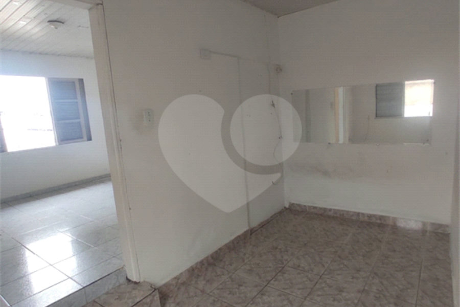 Casa à venda com 3 quartos em Vila Guilherme, São Paulo, SP