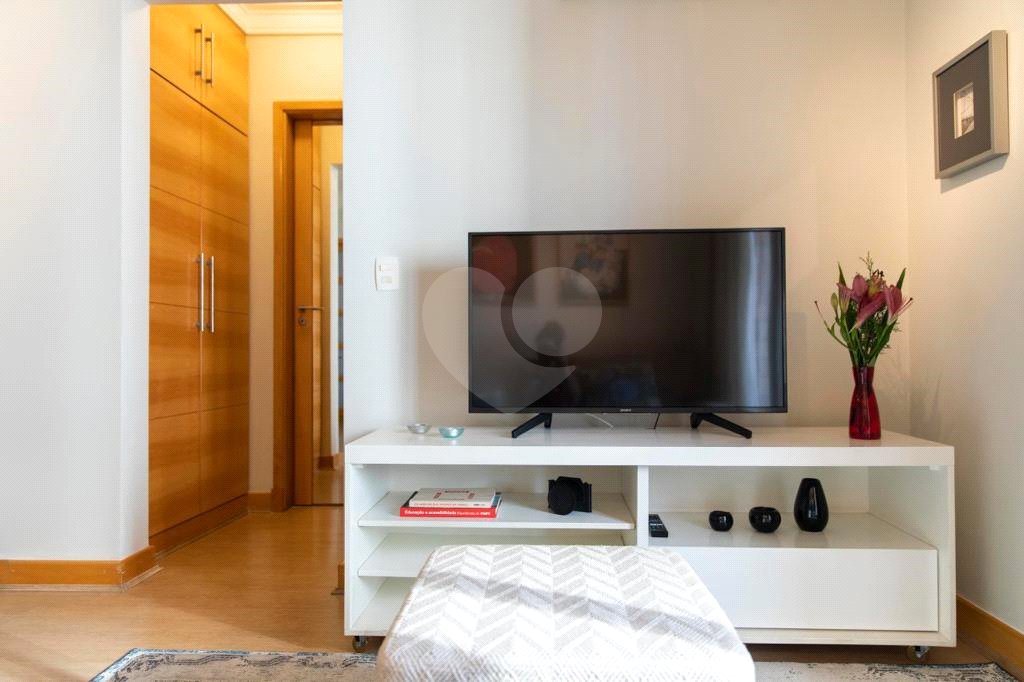 Apartamento à venda com 1 quarto em Vila Uberabinha, São Paulo, SP