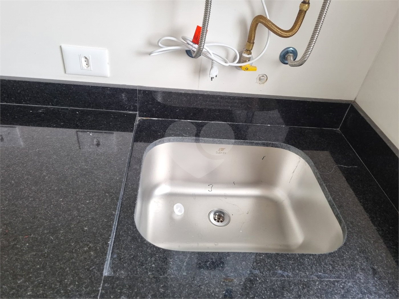 Duplex à venda com 2 quartos, sendo 1 suíte, no Centro, Sorocaba, SP