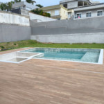 Casa à venda com 4 suítes no condomínio Figueira Garden, Atibaia - SP
