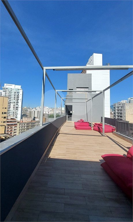 Studio com 27,61 m² a venda na Consolação com sacada
