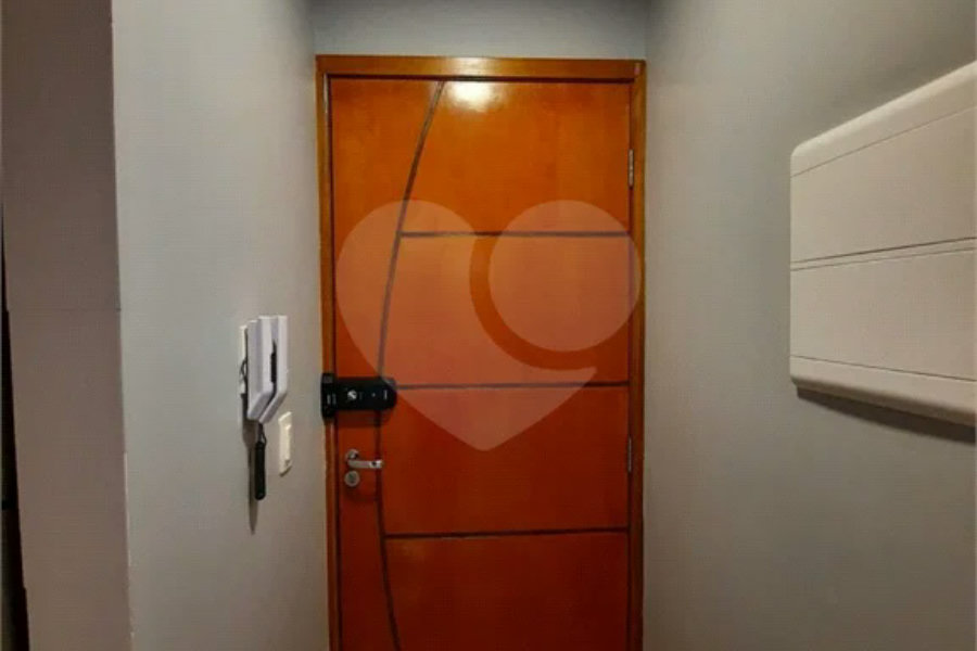 Apartamento à venda com 2 quartos em Horto, São Paulo, SP