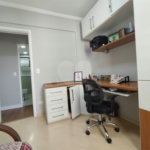 Apartamento à venda com 3 quartos, sendo 1 suíte,  em Vila Monumento, São Paulo, SP