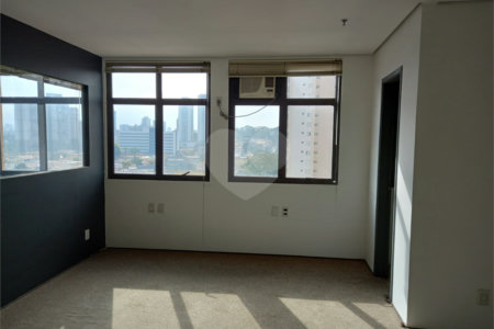 Sala à venda em Chácara Santo Antônio, São Paulo, SP