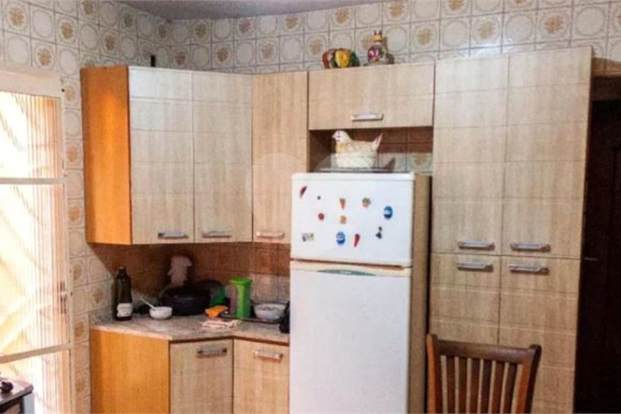 Sobrado à venda com 5 quartos, sendo 1 suíte, em Parque Edu Chaves, São Paulo, SP