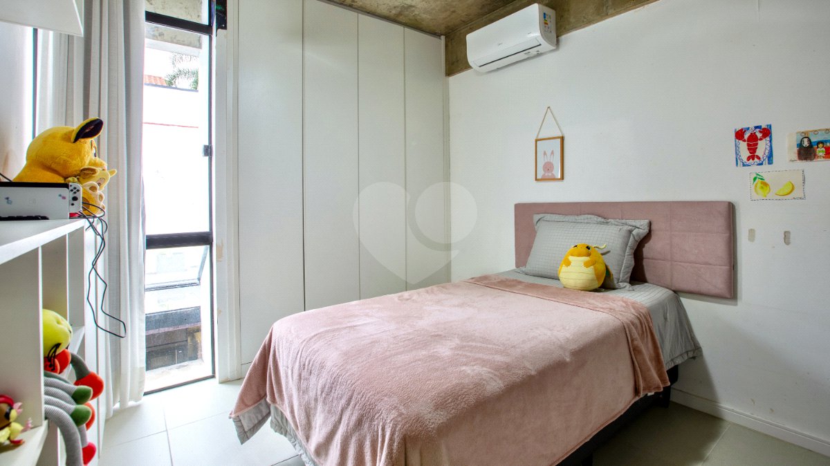 Casa à venda com 3 quartos, sendo 1 suíte, em Brooklin, São Paulo, SP