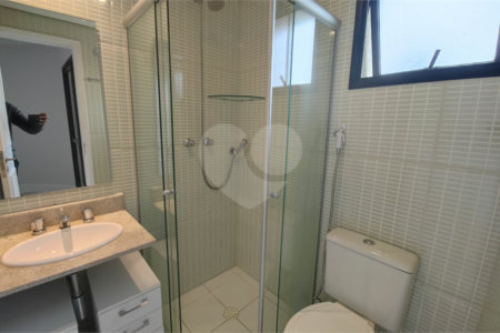 Apartamento à venda ou para alugar com 2 quartos, sendo 1 suíte, em Alto da Boa Vista, São Paulo, SP