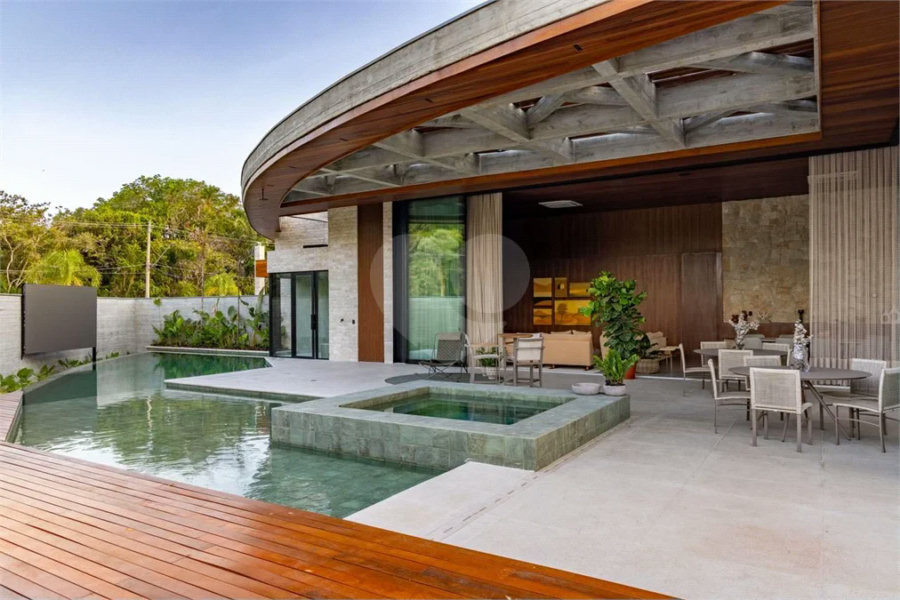 Casa à venda com 6 suítes em Riviera de São Lourenço, Bertioga, SP