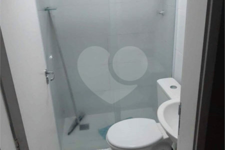 Apartamento no Condomínio Mont Azul.