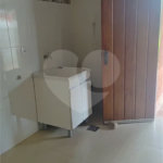 Casa à venda com 3 quartos, sendo 2 suítes, no condomínio Cafezal VI, Itupeva - SP