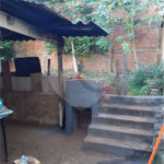 Casa Térrea com 3 dormitórios, sendo 1 suíte.