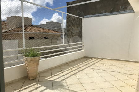 Sobrado para venda no condomínio de alto padrão Village Damha II