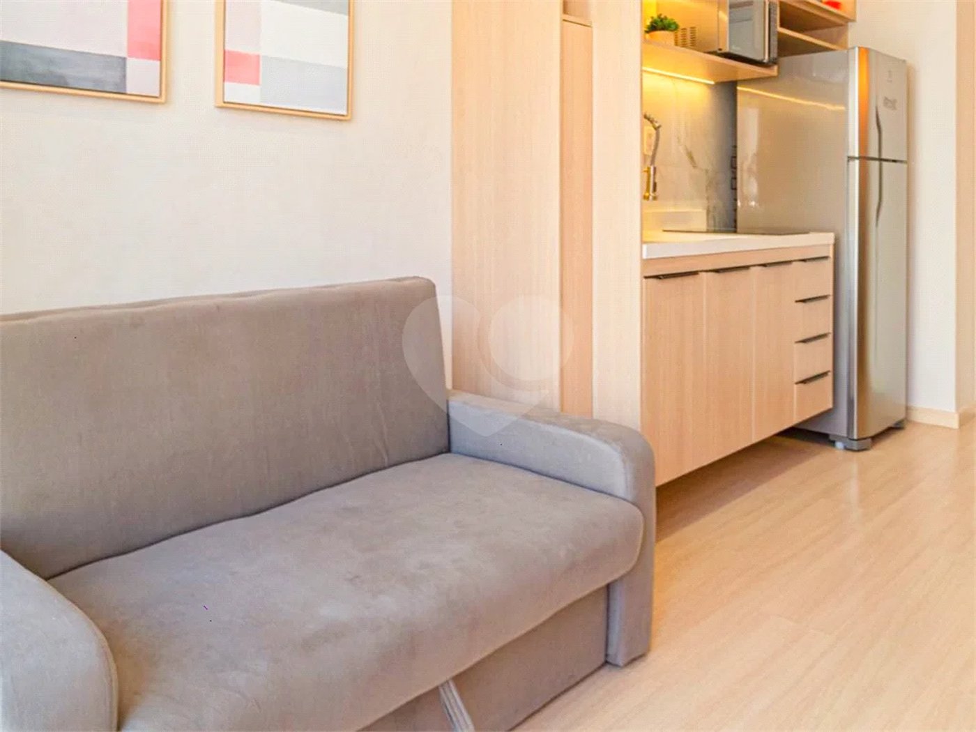 Apartamento - Prox Paulista - 1 quarto - varanda - 1 banheiro - sem garagem