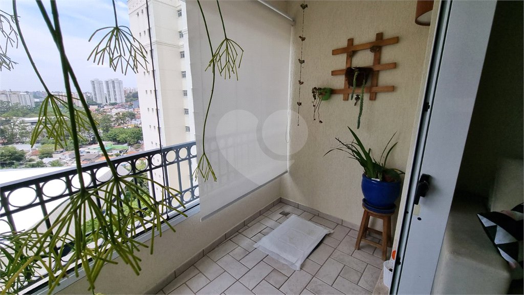 Apartamento à venda com 3 quartos, sendo 1 suíte, em Jardim Marajoara, São Paulo, SP