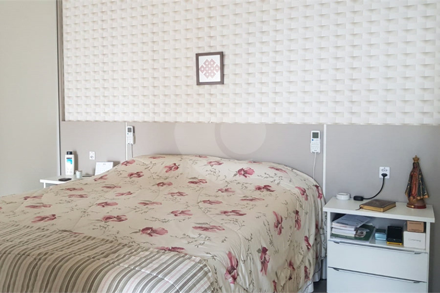 Cobertura Duplex à venda de 03 Quartos 1 suíte e 2 vagas Piscina Aquecida no terraço na Vila Zelina