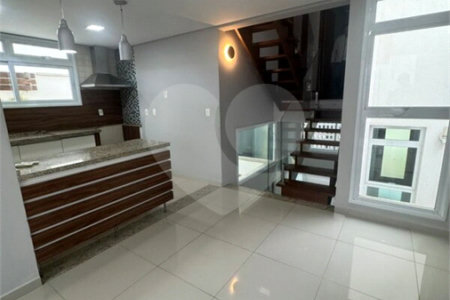 Indaiatuba- Vila Aurora -Condomínio Palm Tree Residence -Venda e Locação - R$ 7.000,00 - condominio - R$ 877,44- IPTU - R$ 211,64 - Pavimento Térreo: Sala de estar, sala de jantar, wc, cozinha, área de serviço, despensa. Pavimento Superior: Suíte com varanda e closet, 02 dormitórios e wc.social
