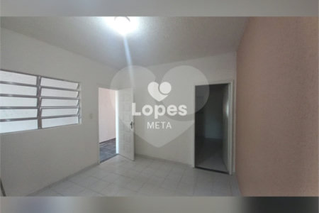 CASA Á VENDA - BAIRRO NOVO HORIZONTE, 2 DORMITÓRIOS 1 SENDO SUITE, SJC/SP