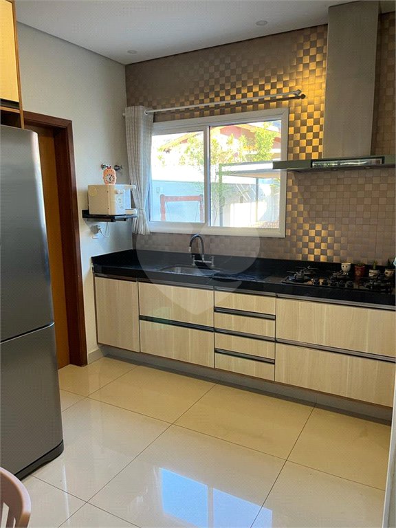 Casa em Condomínio - Jardim Residencial Alto de Itaici!