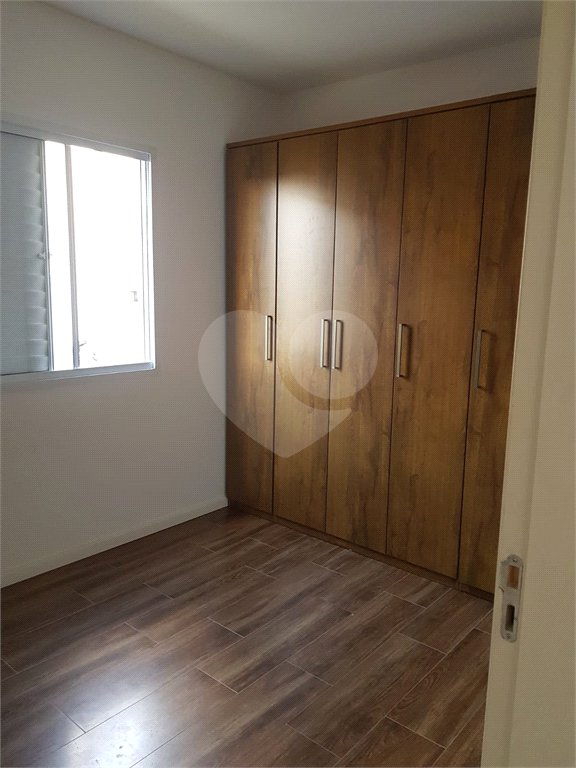 Apartamento em condomínio fechado em Itatiba- SP.