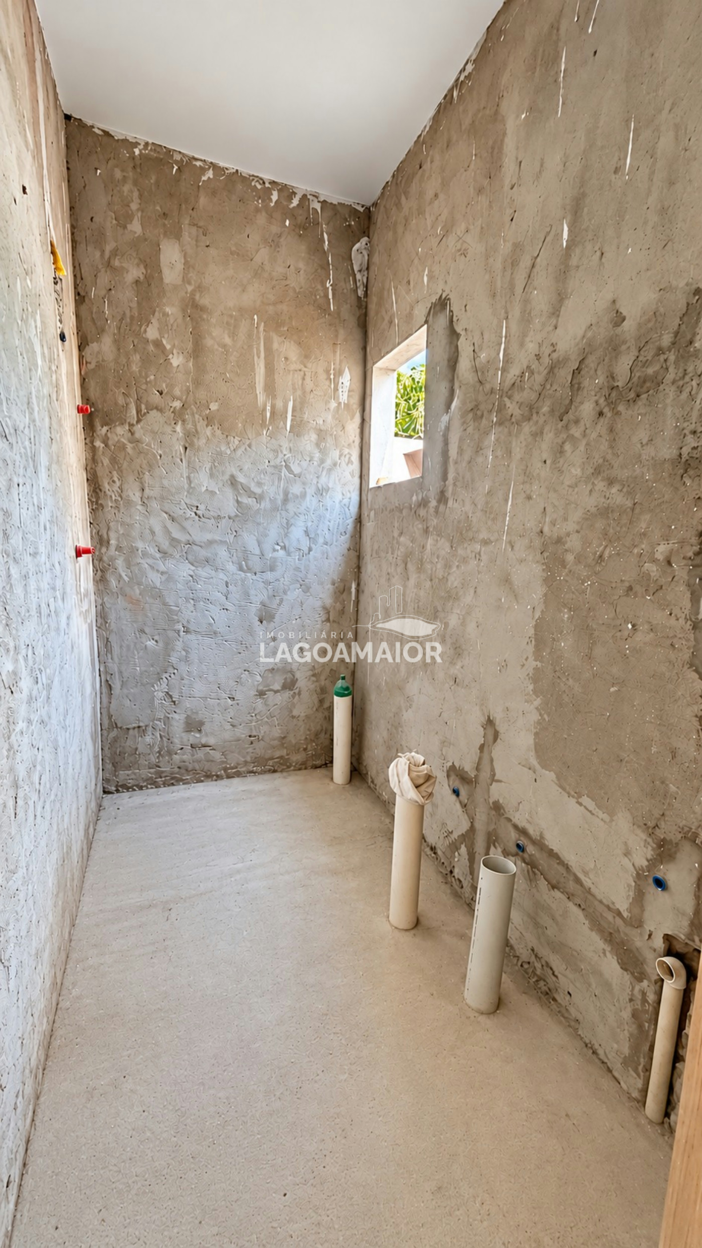 Casa à venda com 3 quartos, sendo 1 suíte, em Parque São Carlos, Três Lagoas - MS