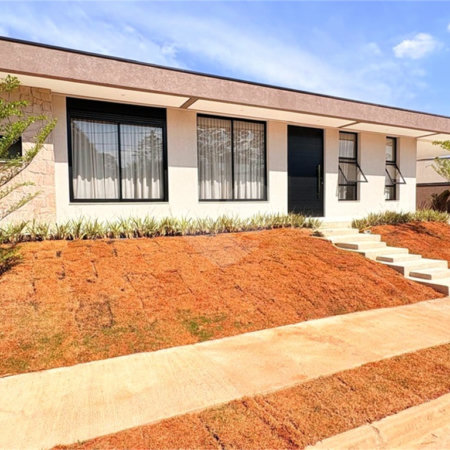 Casa à venda com 3 suítes no condomínio Helena Maria, Sorocaba - SP