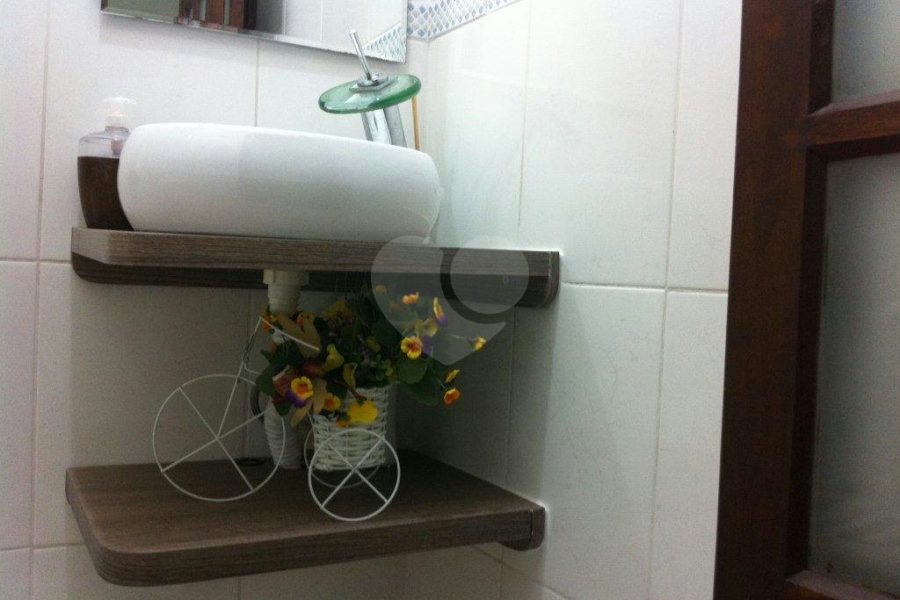 Sobrado à venda com 3 quartos, sendo 1 suíte, em Vila Guilherme, São Paulo, SP