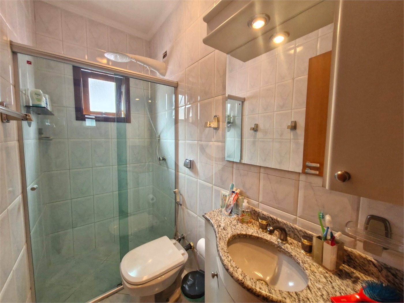 Casa à venda com 3 suítes no condomínio Residencial Jardim França, São Paulo - SP