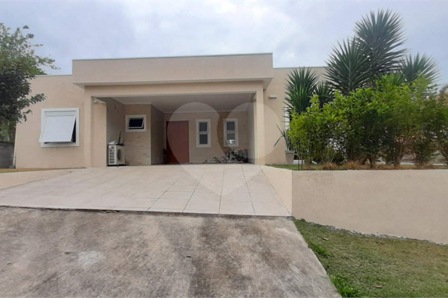 Casa à venda com 3 suítes no condomínio Alpes de Mairiporã, Mairiporã - SP