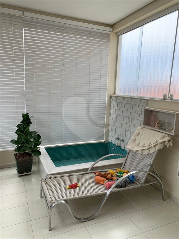 Casa à venda com 2 suítes em Condomínio Loteamento Quadra dos Príncipes, Atibaia, SP