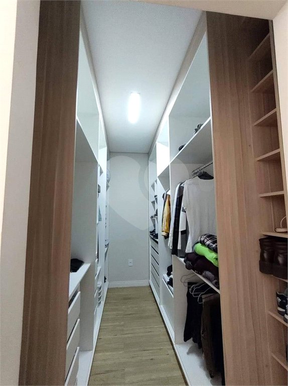 Casa à venda com 3 quartos, sendo 1 suíte, em Residencial Vila dos Eucaliptos, Salto, SP