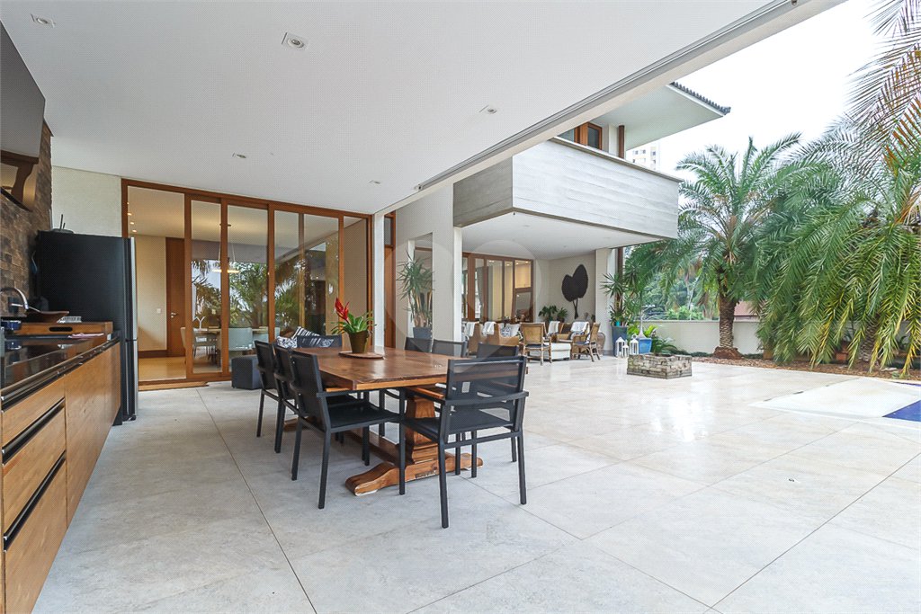 Casa de Vila à venda com 5 suítes em Alto da Boa Vista, São Paulo, SP