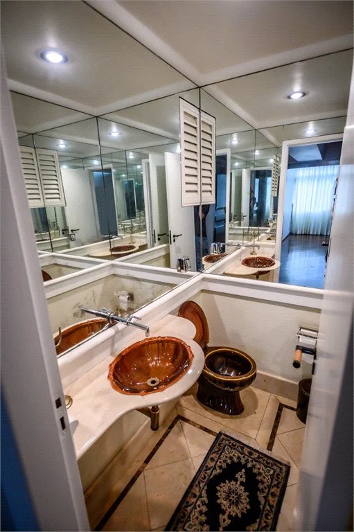 Apartamento à venda com 3 suítes em Paineiras do Morumbi, São Paulo, SP