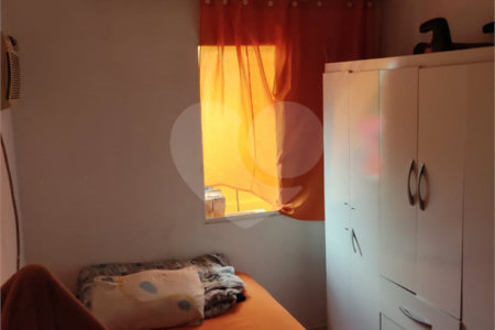 Casa à venda com 2 quartos no condomínio Terra Nova, São José dos Campos - SP