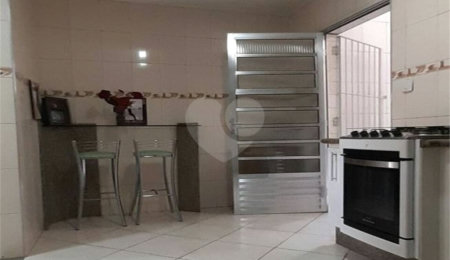 Casa à venda com 2 quartos em Vila Maria Alta, São Paulo, SP