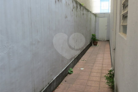 Casa de Vila à venda com 2 quartos em Vila Gumercindo, São Paulo, SP