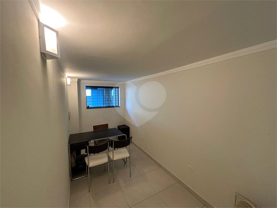 Sobrado à venda com 15 quartos, sendo 3 suítes, em Tucuruvi, São Paulo, SP