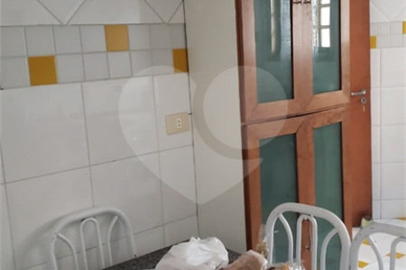 Casa à venda com 3 quartos, sendo 1 suíte, em Jardim das Flores, Atibaia, SP
