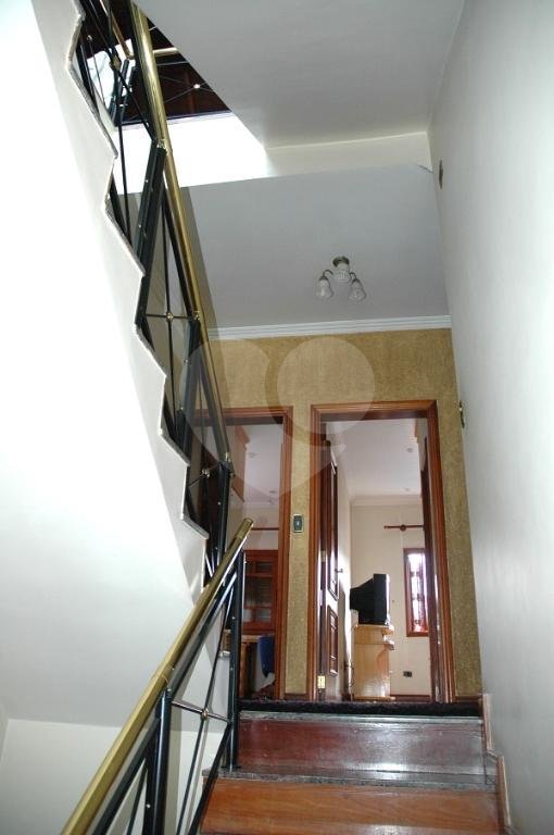 Sobrado à venda com 5 quartos, sendo 4 suítes, em Interlagos, São Paulo, SP