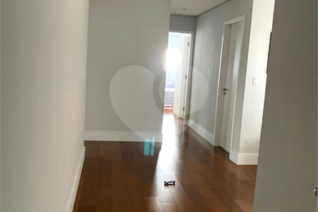 Apartamento à venda com 4 suítes em Vila Suzana, São Paulo, SP