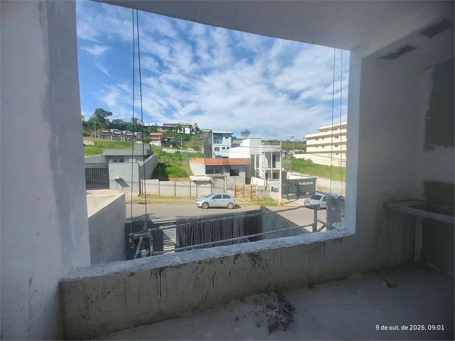 Apartamento 2 dormitórios (1 suíte) com vaga garagem, excelente localização, programa MCMV