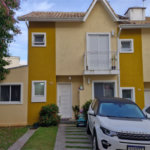 Casa à venda com 3 quartos, sendo 1 suíte, no condomínio Moradas do Horto, São Paulo - SP