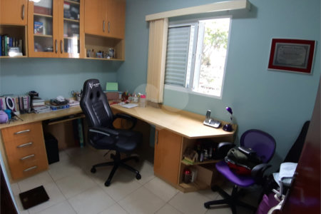 Sobrado à venda com 3 quartos em Parque Casa de Pedra, São Paulo, SP