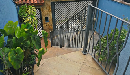 Sobrado à venda com 3 quartos, sendo 1 suíte,  em Tremembé, São Paulo, SP
