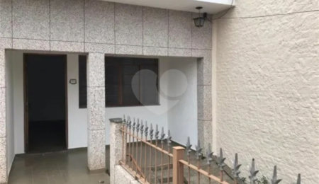 Casa à venda com 3 quartos em Jardim Maria, Itatiba, SP